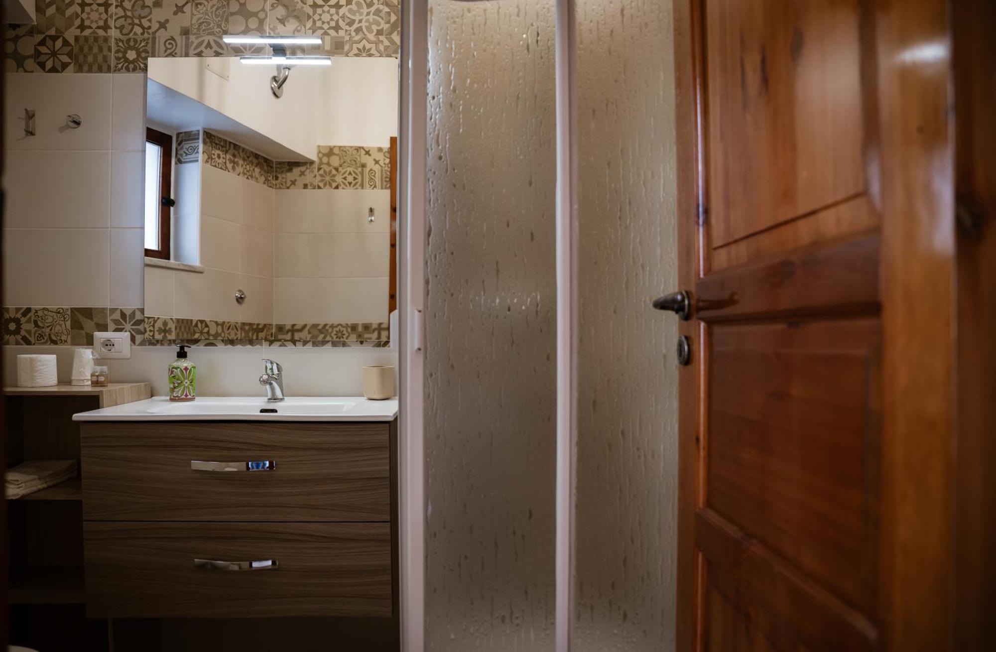 Cortilia Holiday House เชฟาลู ภายนอก รูปภาพ