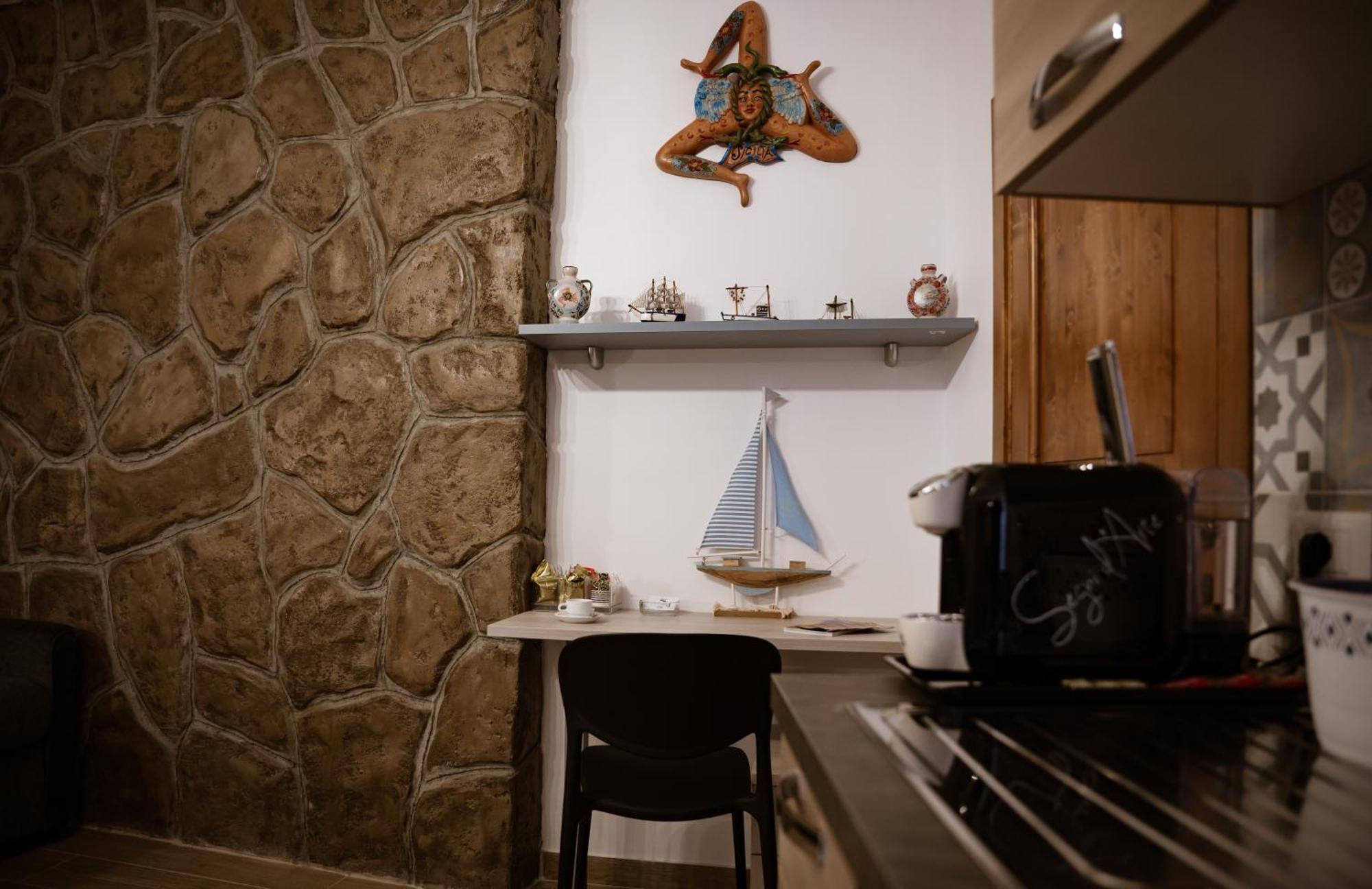 Cortilia Holiday House เชฟาลู ภายนอก รูปภาพ